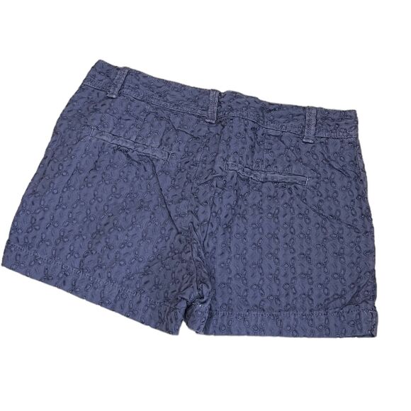 Gap Factory Women's Size 4 Blue Eyelet Lace Shorts 100% Cotton Pockets - Picture 3 of 7